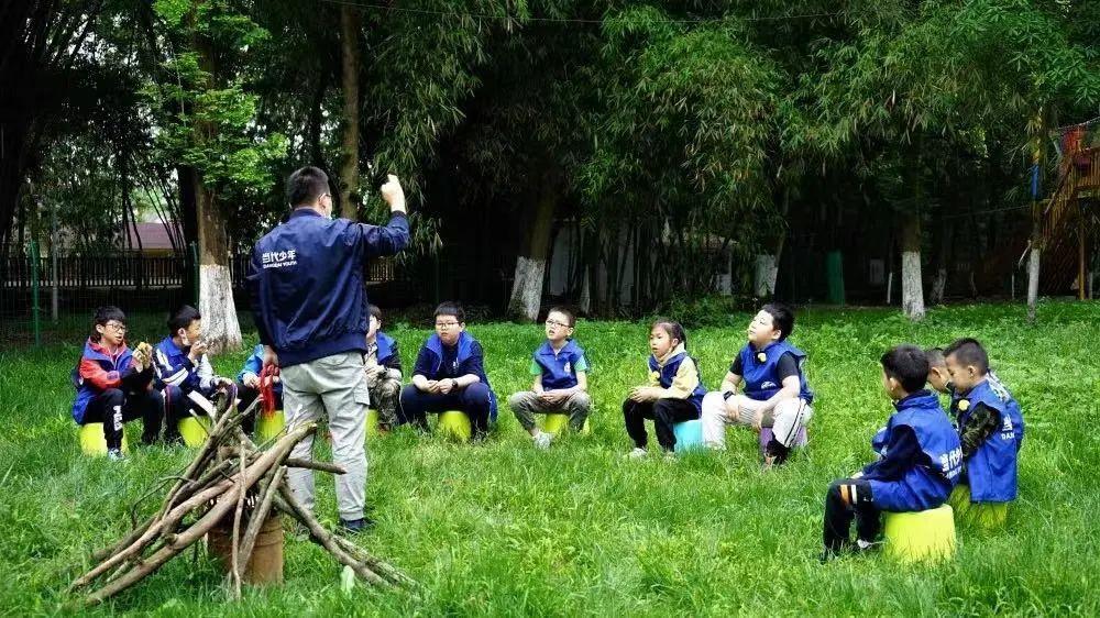 畅享天府银行全新体验，最新版下载开启美好之旅